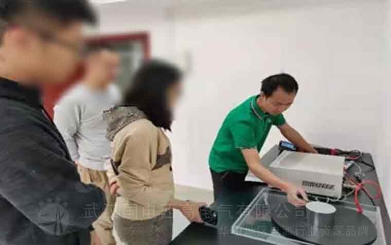 國(guó)電西高前往佛山供電局提供調(diào)試服務(wù)