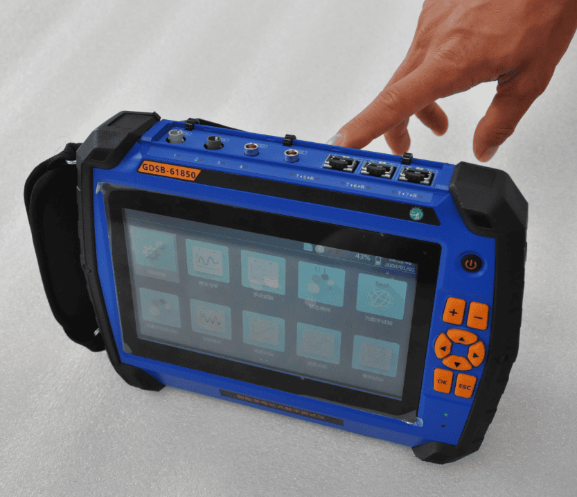 智能變電站光數(shù)字測試儀實物圖